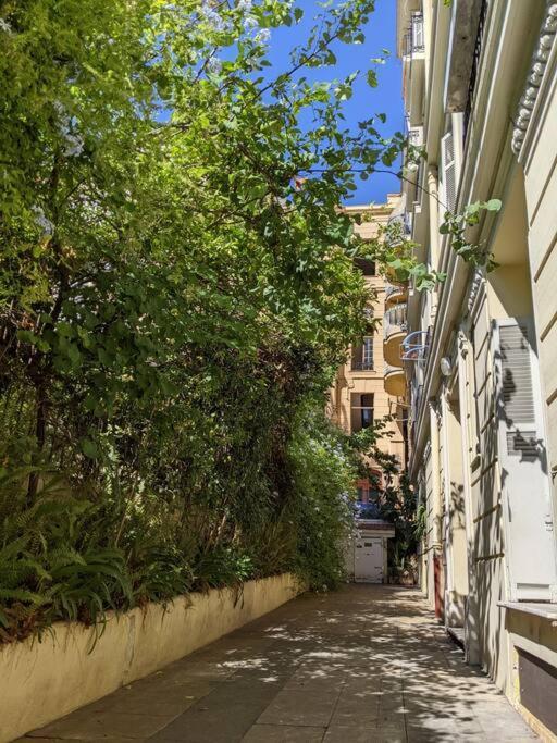 Amazing 2-Bedroom Apartment In Nice Near The Beach ภายนอก รูปภาพ